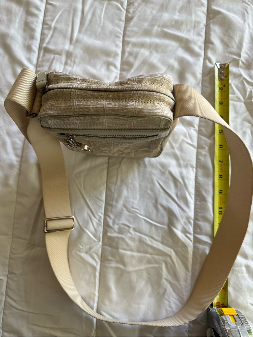 CHANEL Vintage New Travel Line Crossbody - Picture 4 of 12